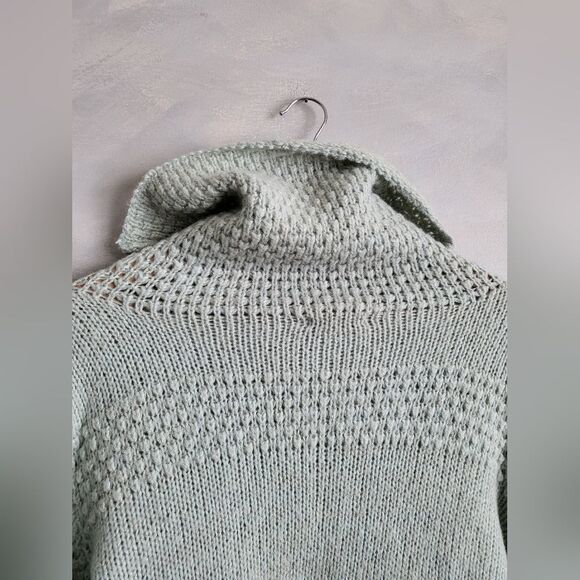 Tyler Boe Icy Blue Wool Blend Sweater Size Large Shimmer Cowl Neck Sequin - Picture 11 of 13